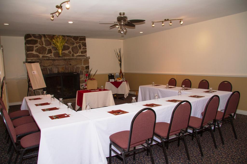 Relais St-Denis Hotel Saint-Sauveur-des-Monts Kültér fotó