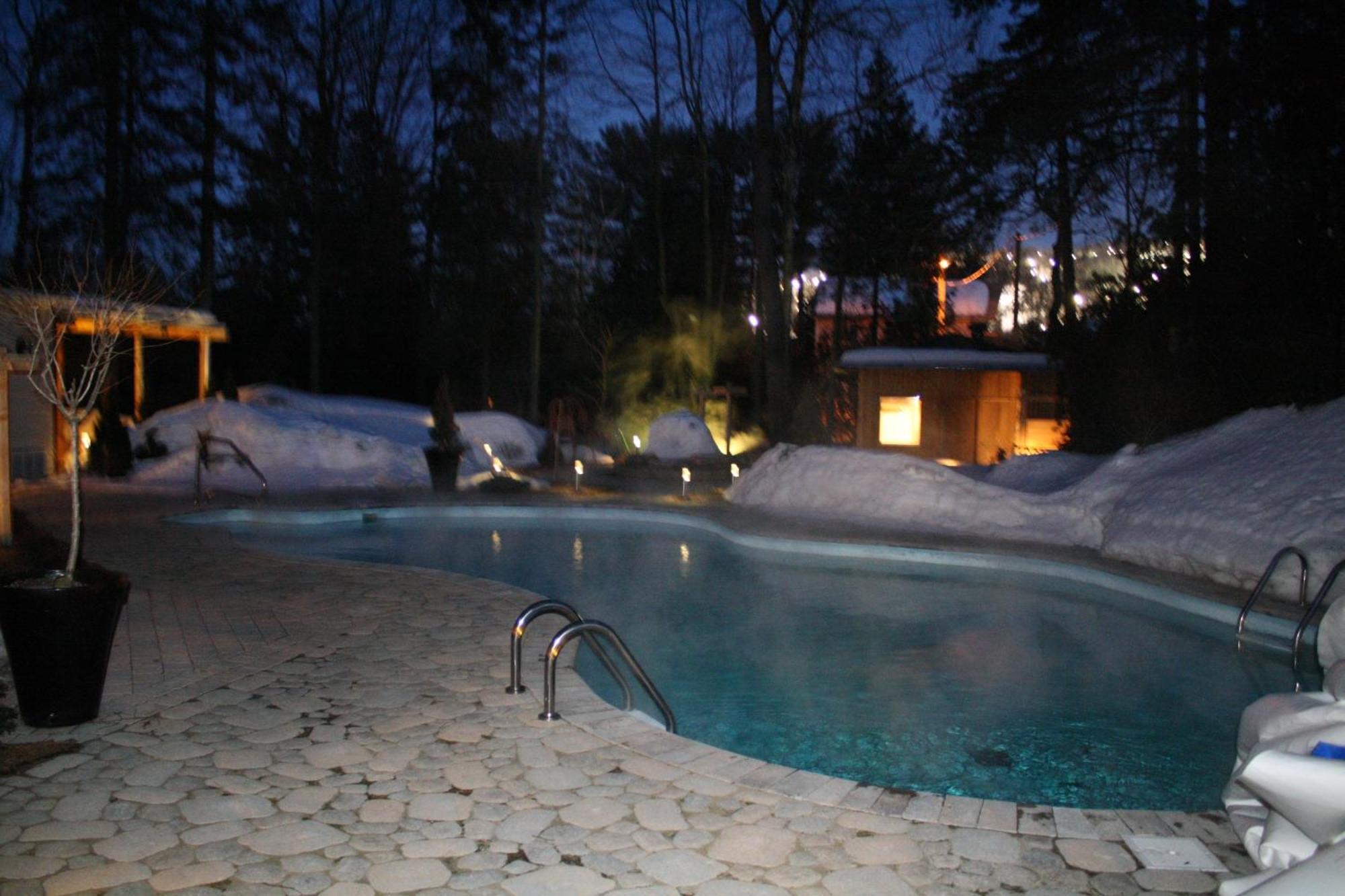 Relais St-Denis Hotel Saint-Sauveur-des-Monts Kültér fotó