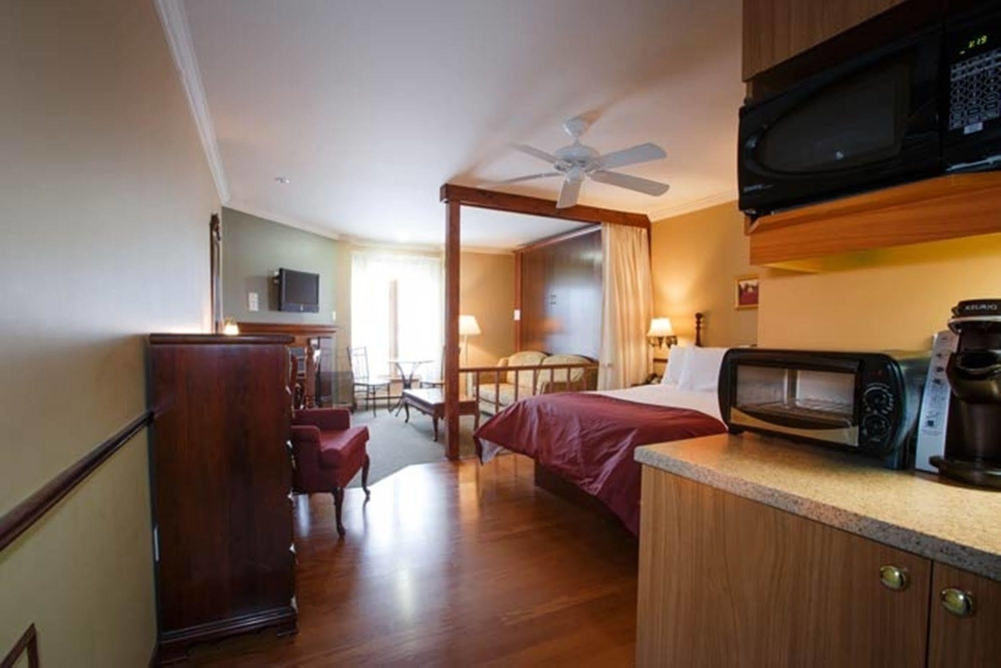 Relais St-Denis Hotel Saint-Sauveur-des-Monts Kültér fotó
